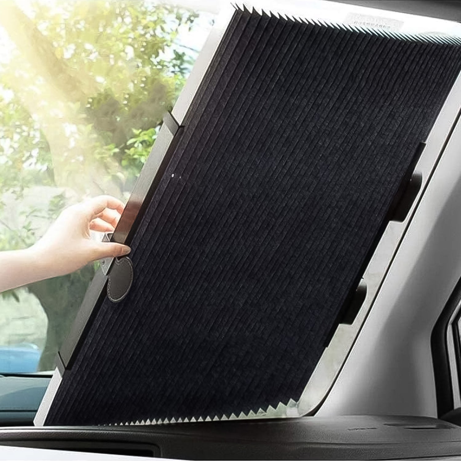 Retractable Long Foldable Windshield Sun Shade for Car (1 Set) Retractable Long Foldable Windshield Sun Shade for Car (1 Set)